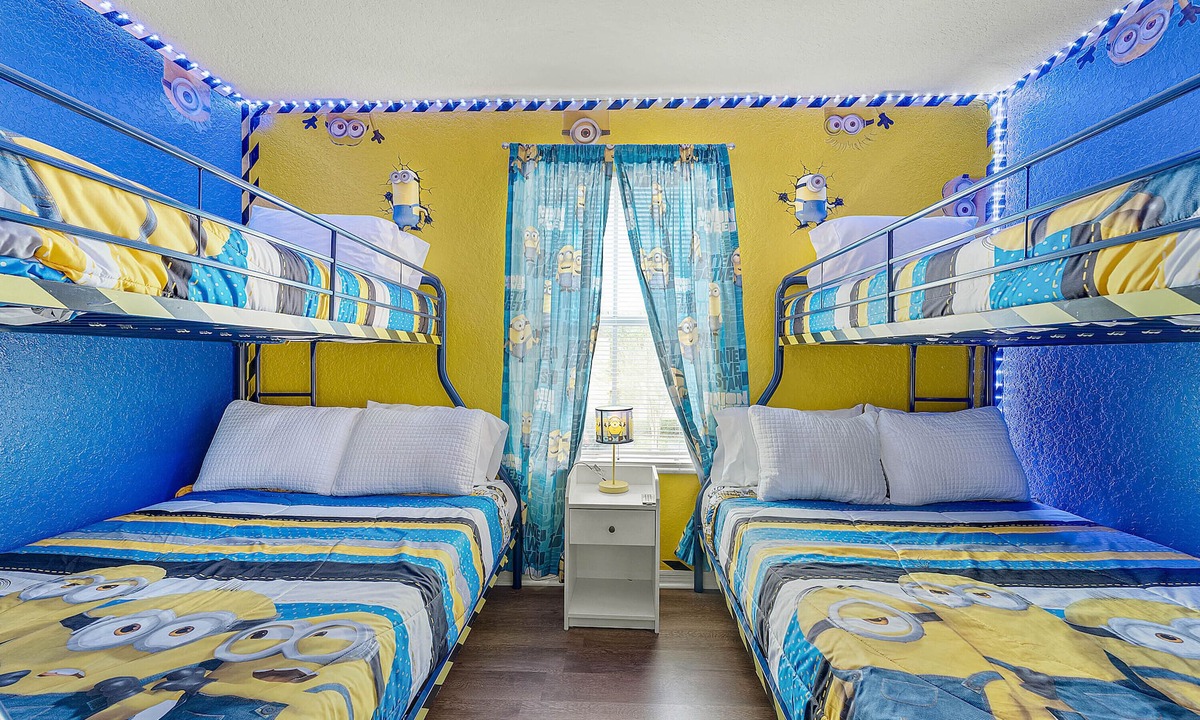 Regal Palms House | Perfect family vacation spot - beautiful townhouse, resort amenities