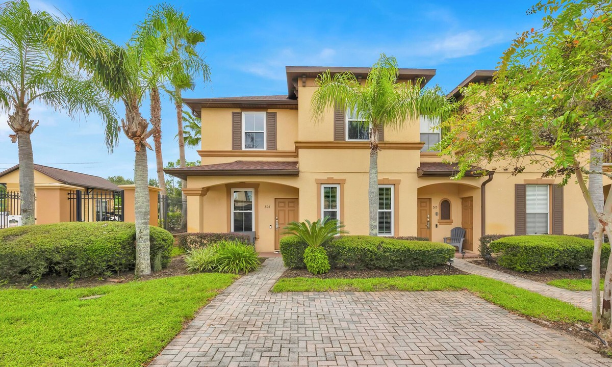 Regal Palms House | Premium Waterpark Resort Home nr Disney! New Pool and Cabanas! Summer Specials!