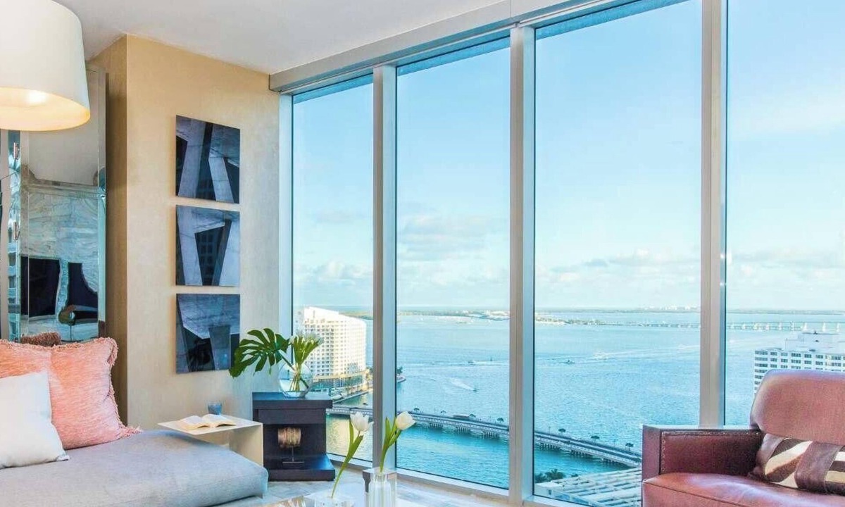Downtown Miami Apartment | Prime Brickell Suite | Walk to City Center