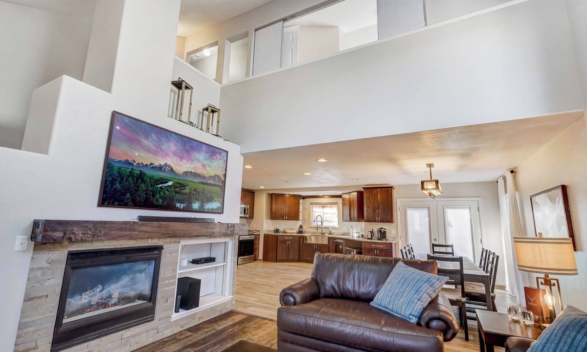 Northeast Colorado Springs House | Private Rocky Mountain Retreat | Fully Stocked Kitchen + Work-Friendly Stay