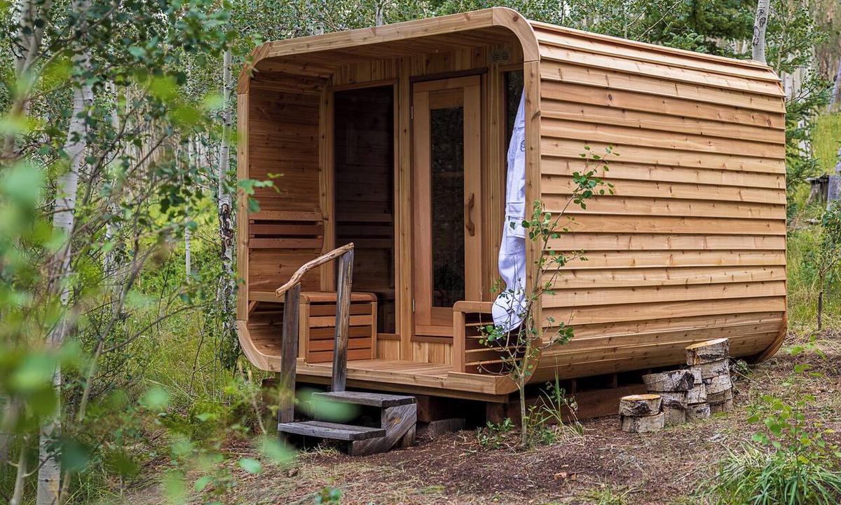 Michigan Hill Cabin | Secluded Sauna Aspen Treehouse Incredible Views