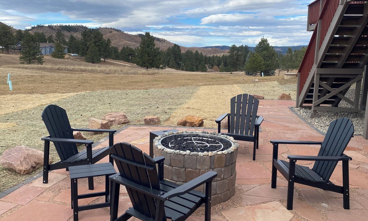 Sedalia House | Serenity Acres Ranch Hot Tub Sleeps 12