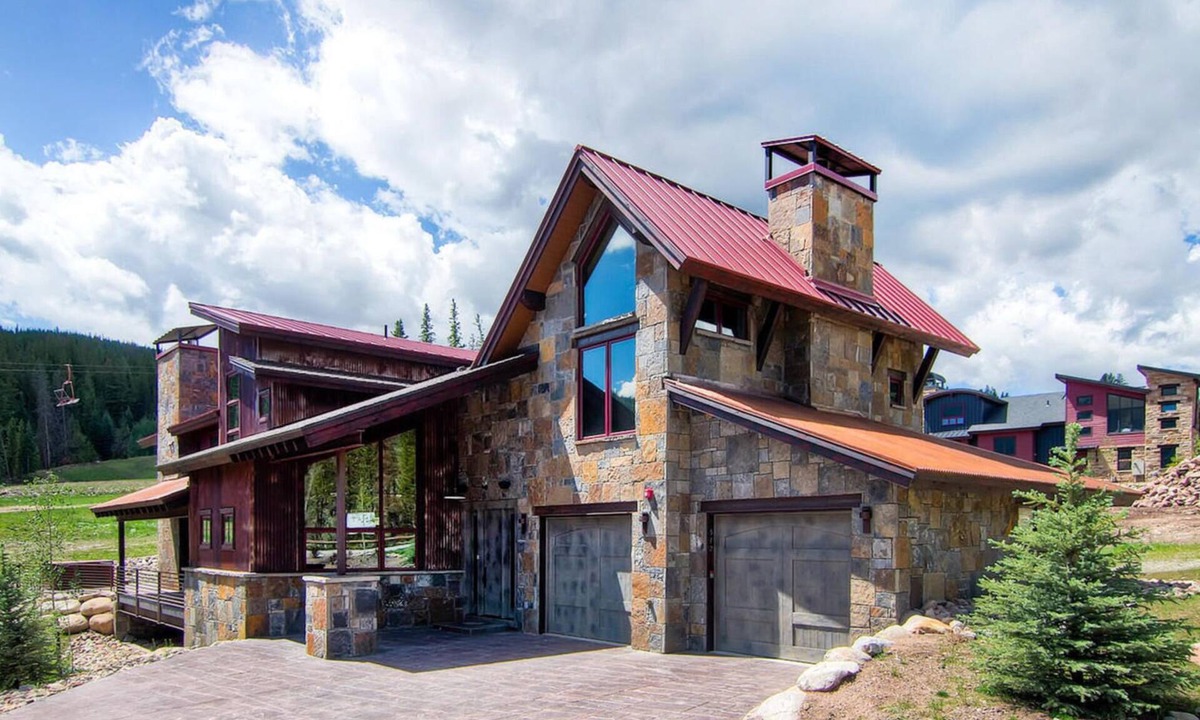 Copper Mountain House | Sierra House - Ski-in/Ski-Out - Ski off patio