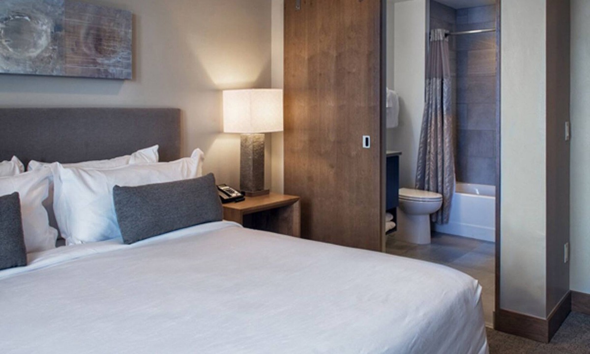Breckenridge Resort | Ski In/Ski Out from Your Luxury 1-BR Suite