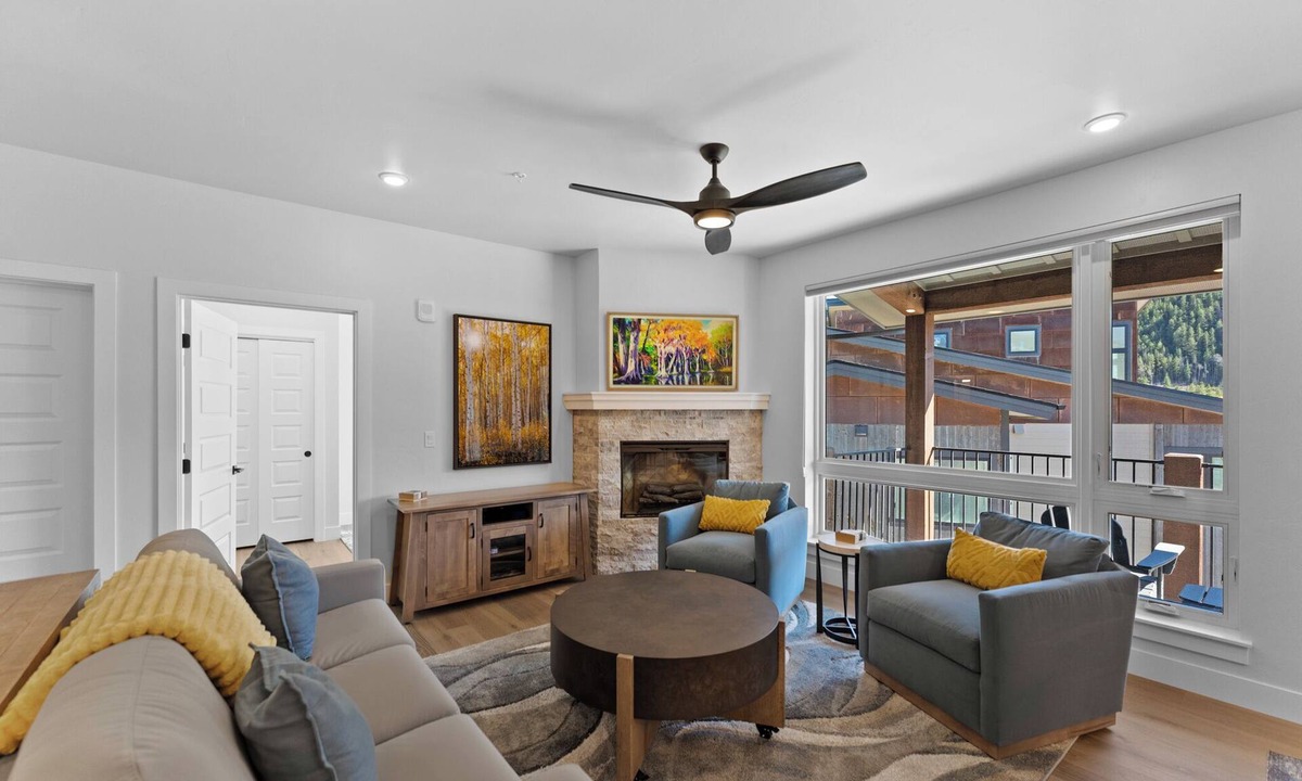 Lakeside Village Condo | Ski & Stay in Style – Condo Near Lifts w/Pool, Hot Tubs & Fireplace