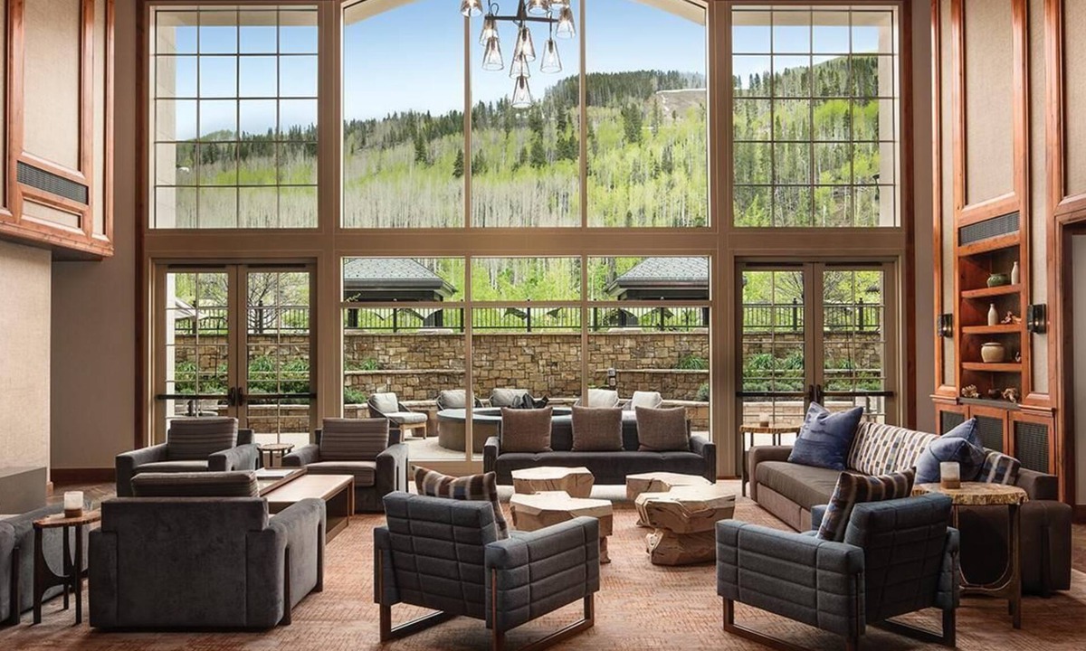 Vail Villa | Ski Vail! Thanksgiving Week 2-bedroom villa sleep 6 in superb Vail Chalet