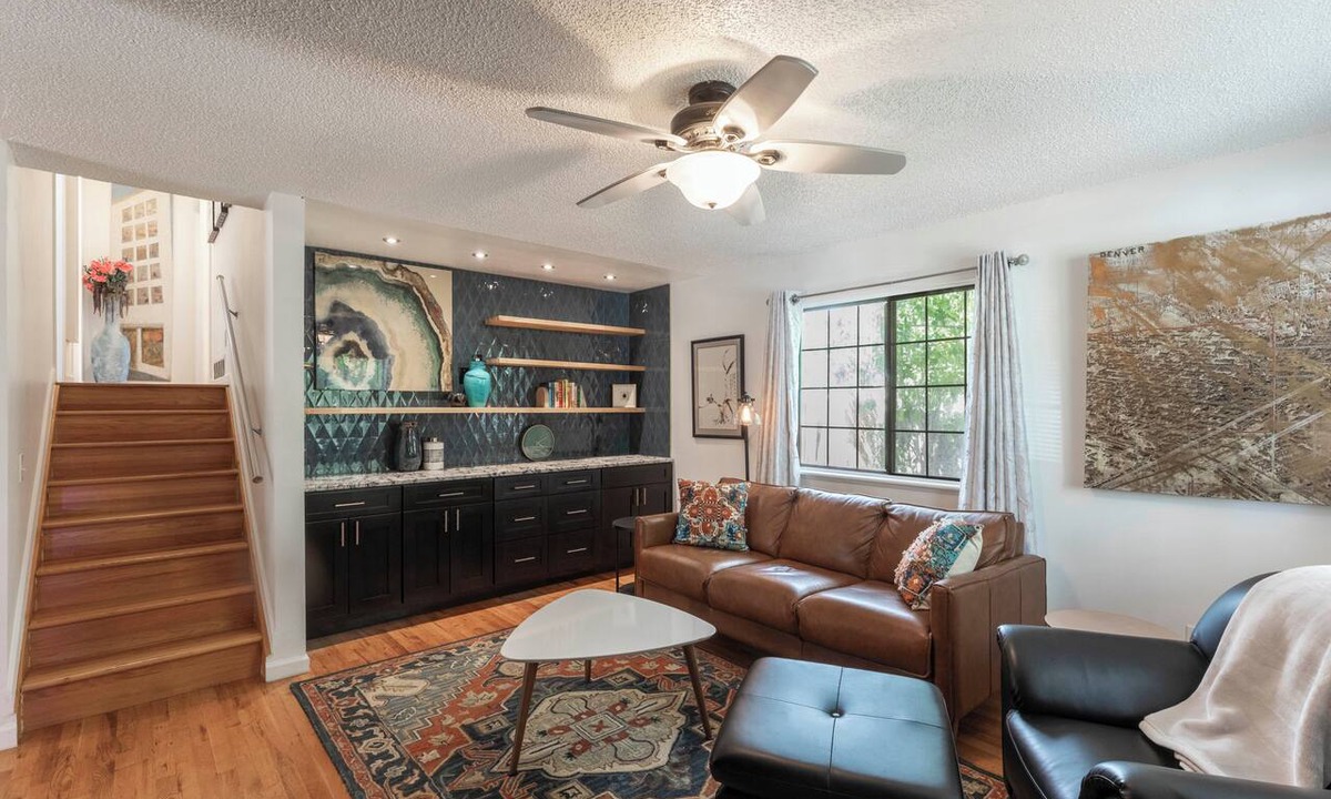 Washington Virginia Vale House | Spacious 4-bedroom house in superb Denver with AC comfort