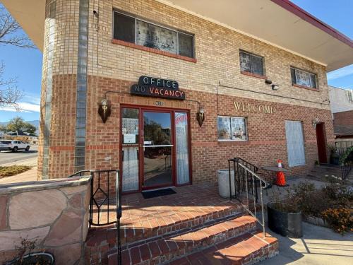 Colorado Springs Hotel | Springs Inn by Capital O I 25