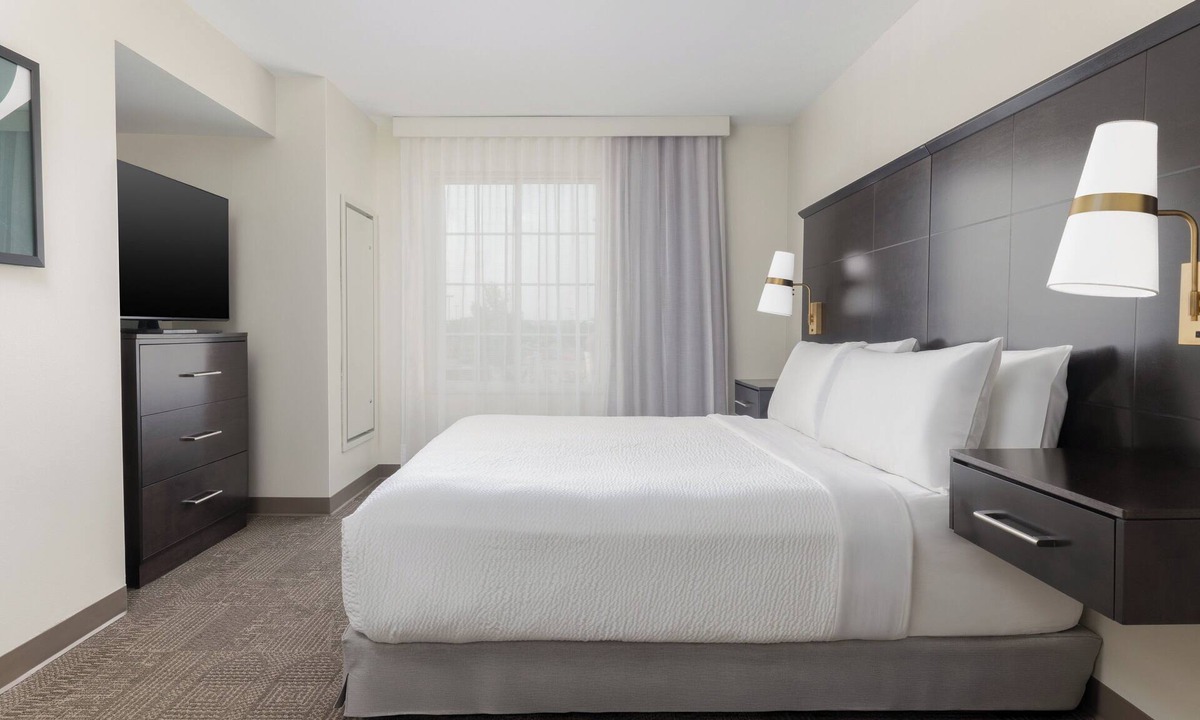 Northfield Hotel | Staybridge Suites Denver-Central Park by IHG