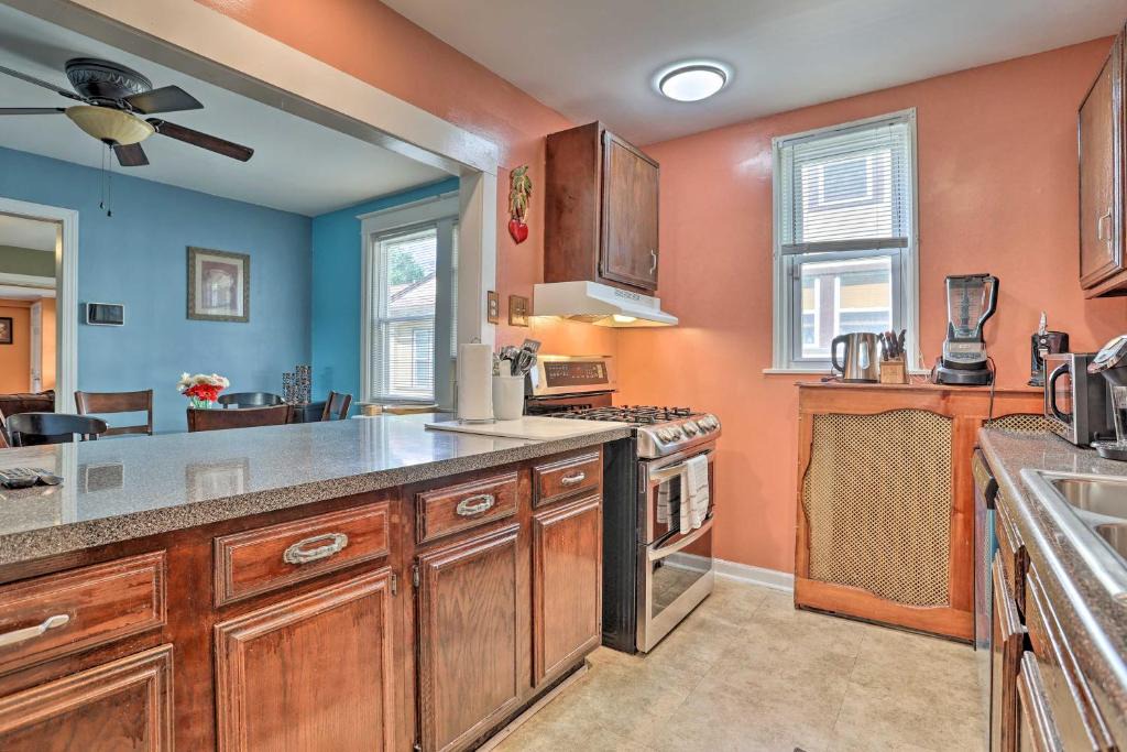 Lansdowne House | Suburban Home w/Backyard Patio < 7 Mi to Dtwn!