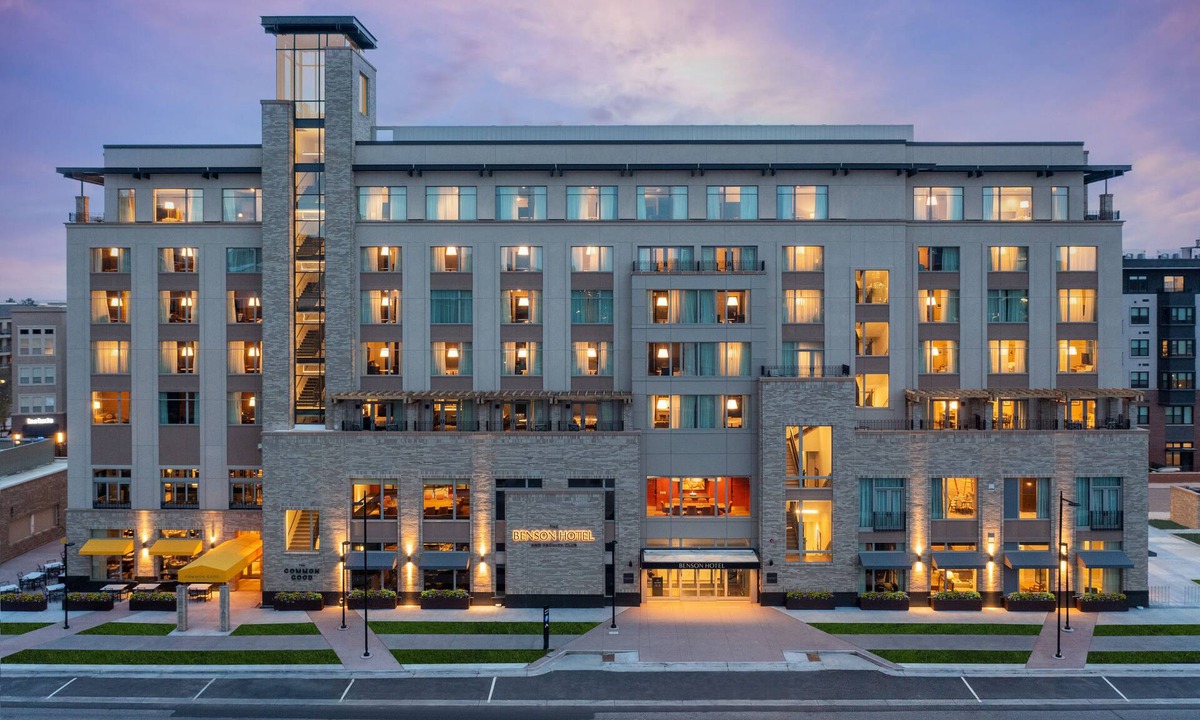 Fitzsimons Hotel | The Benson Hotel & Faculty Club