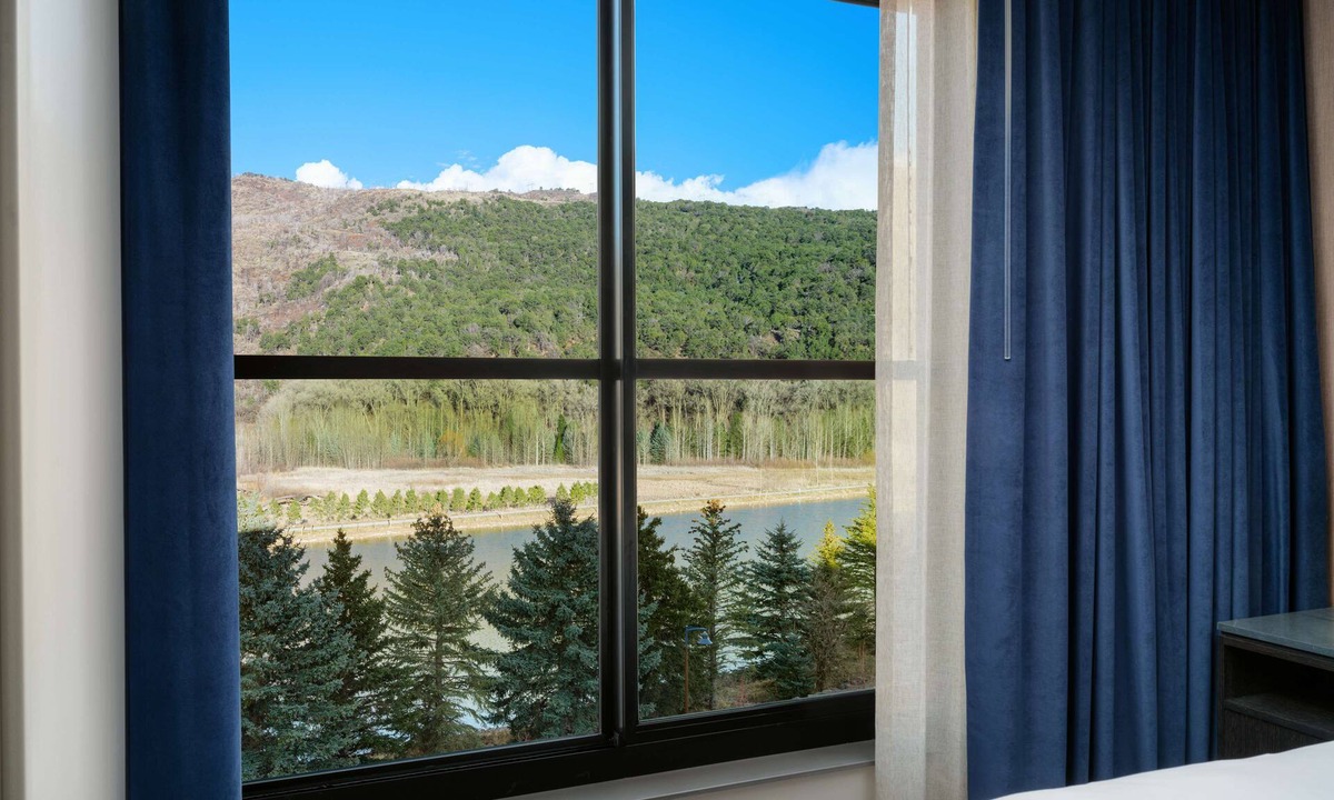 Carbondale Hotel | The Hoffmann Hotel Basalt Aspen, Tapestry Collection By Hilton
