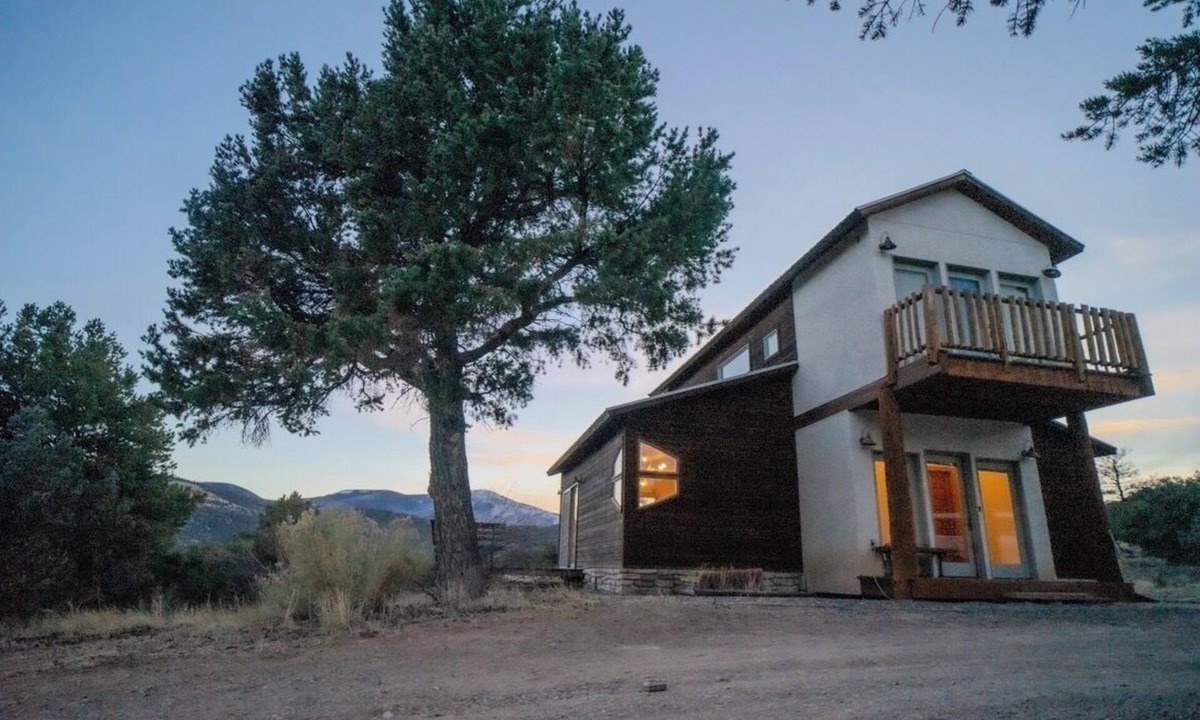 Alpine Village House | Unbeatable 🏔️ views, hike & ATV from the house, fish the Rio Grande in 2 mins