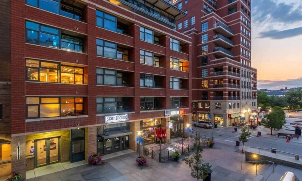 LoDo Apartment | Union Station downtown and gameday retreat!