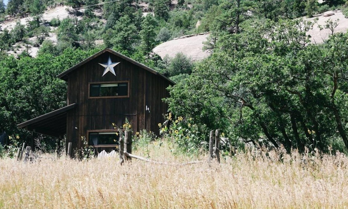 Durango House | Views for Miles, Starry Starry Nights, Close to Town and Pet-Friendly