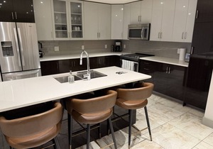 Beautiful 2 Bed, 2 Bath in Prime Downtown Halifax in Halifax