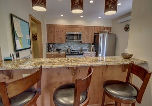 Family-Friendly Escape | Balcony & Scenic Views