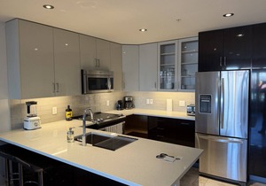 Lovely 2Bed, 2Bath with Balcony Downtown Halifax in Halifax