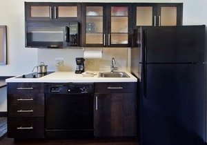 Sonesta Simply Suites Denver West Federal Center
