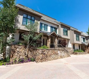 Highlands Townhome 