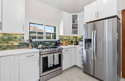 Littleton House | 1.5 Blocks to Main St 🏡 Littleton Luxury 🌻Garden 🐶Pets