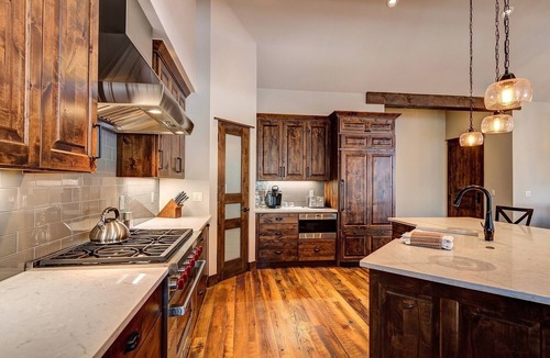 Breckenridge House | 1.5 mi to Gondola/Town, 5-Star Perfection, Views