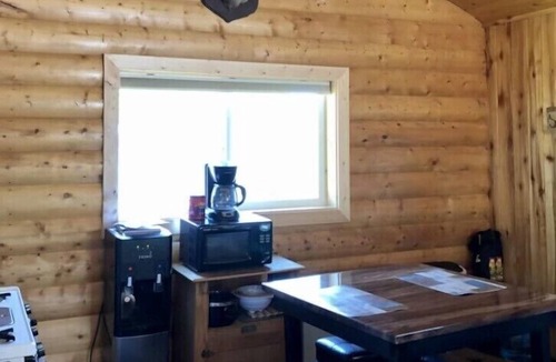 Del Norte Cabin | 1-bedroom cabin just a short walk to Rio Grande