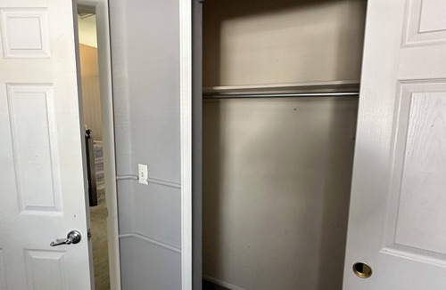 Westridge House | 1 Bedroom in a Roomate Shared home in delightful Highlands Ranch with WiFi, AC