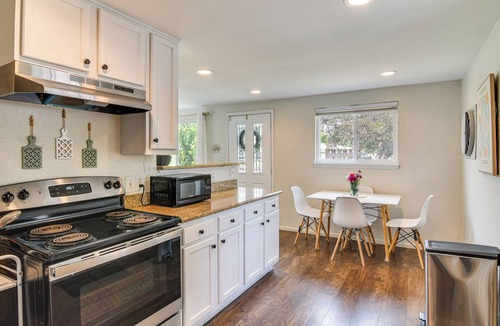 Arvada Cottage | 1 Mi to Olde Town Arvada! Updated Home w/Patio