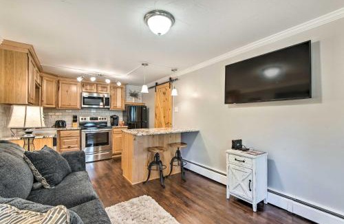 Creighton Apartment | 11 Mi to Denver Zoo: Lakewood Studio w/Fire Pit!