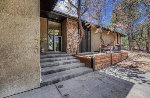 Northwest Colorado Springs House | 12 Acres, near Ute Valley and Air Force Academy