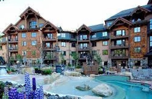 Breckenridge Cabin | 2 bedroom ski in/ski out on Peak 7