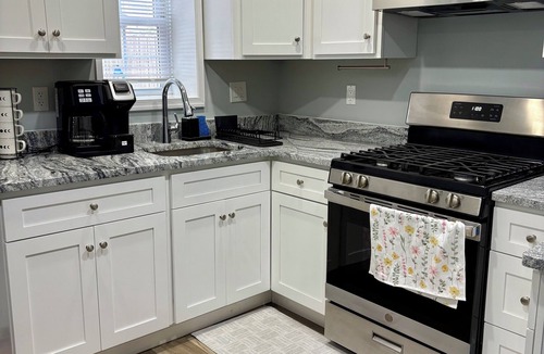 Wilmington House | 2 BR 2 BA Wilmington Charm Townhome- PET FRIENDLY