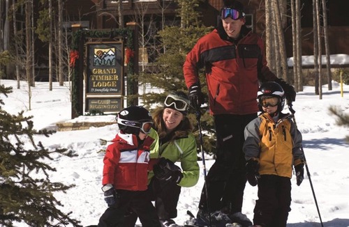 Four O'Clock Apartment | 2023-4 Grand Timber One Bdr Studio Ski in/out 5 Star Breck CO