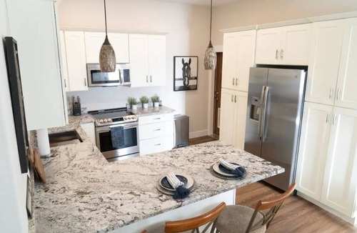 Castle Rock House | 2Bdrm Cozy and Comfortable Castle Rock Gem