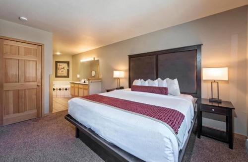 Peak 9 Hotel | 2BR - Grand Timber Lodge