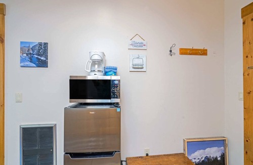 Mountain Village Condo | 2BR Ski-In, Ski-Out Telluride Condo