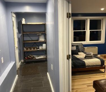 Almont House | 2BR Waterfront Cabin 20 Minutes to Sunday River