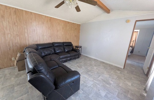 Hooper House | 3-bedroom mobile home in pleasant Hooper with AC comfort and handicap ramp