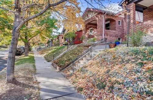 Congress Park House | 3 bedroom vacation home near Denver Botanic Gardens