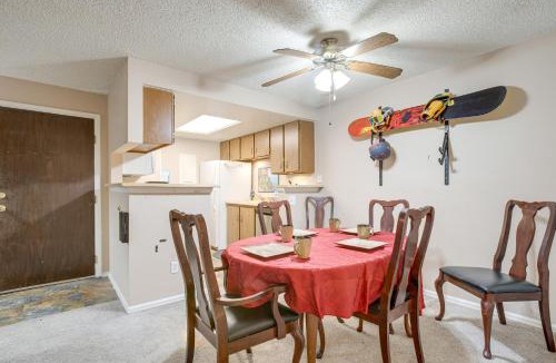 Aurora Highlands House | 3 Mi to Buckley: Convenient Condo in Aurora
