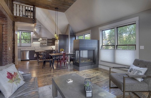 Historic Downtown Durango House | 30+ Day - Downtown Durango Townhome - AC/Roof Top Deck w/Views