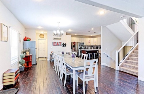Scenic Heights House | 4600sqft Retreat, MtnView, Hot Tub, Decks, Games