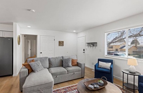 Northeast Colorado Springs House | 4899 Sonata Whole House · Stylish 6 bedroom home-sleeps 16