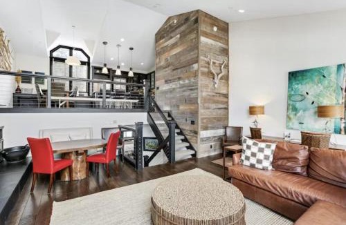 Highlands Townhomes House | 5 Bedroom Ski-Inski-Out Luxury Townhome In The Meadows Townhomes