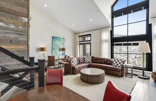 Highlands Townhomes House | 5 Bedroom Ski-Inski-Out Luxury Townhome In The Meadows Townhomes