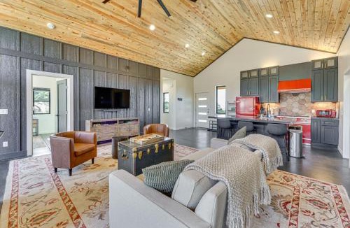 Zapata House | 5 Mi to Great Sand Dunes NP: Mountain Retreat!