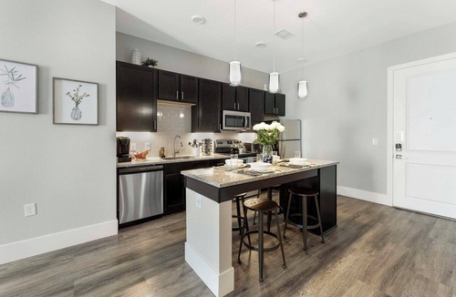 Golden Apartment | 5 Mi to Red Rocks! Updated Home Near Hiking Trails