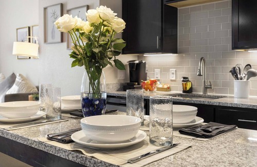 Golden Apartment | 5 Mi to Red Rocks! Updated Home Near Hiking Trails