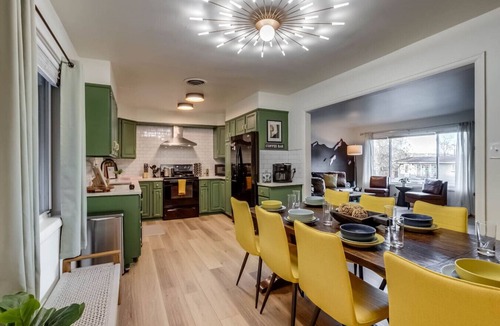 Arvada Plaza Area House | 5BR HotTub+Game Room| Red Rocks | Denver| Old Town